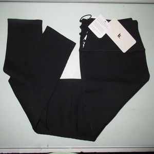 Fablethics XL 12-14 High Waisted Seamless Rib Leggings NWT NEW.
